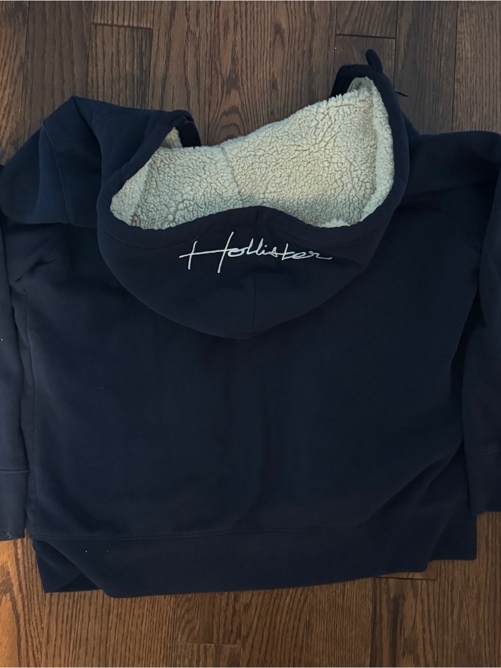 Hollister Navy Zip-Up Hoodie with Cream Sherpa Lining XL - Picture 3 of 3